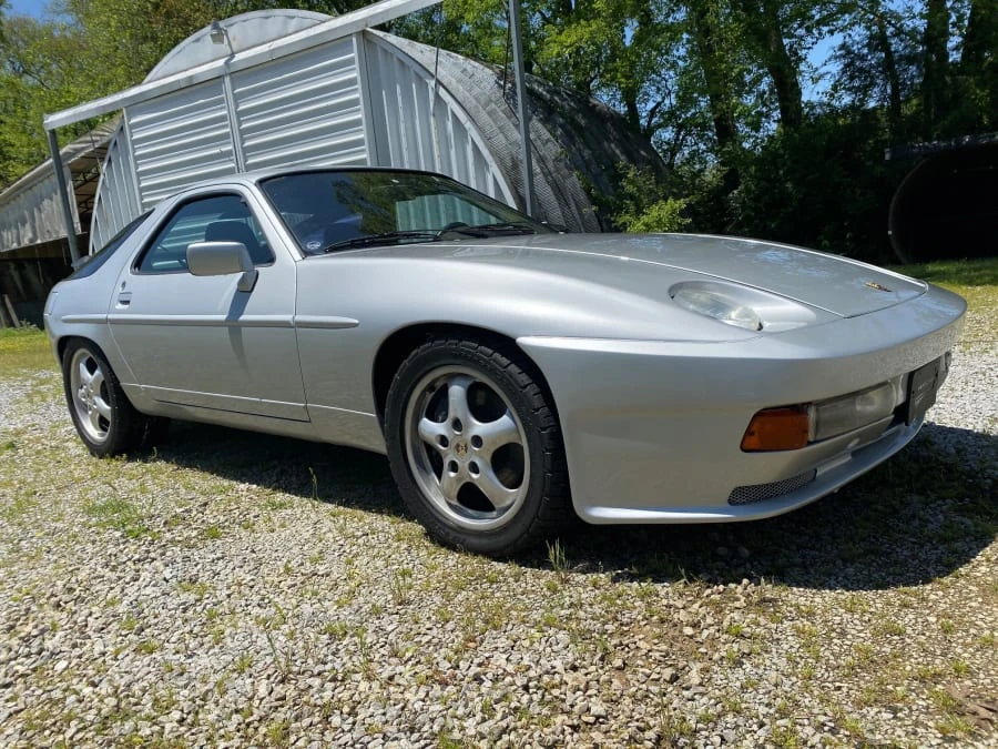 1987 Porsche 928 S4 - Image 10 of 11