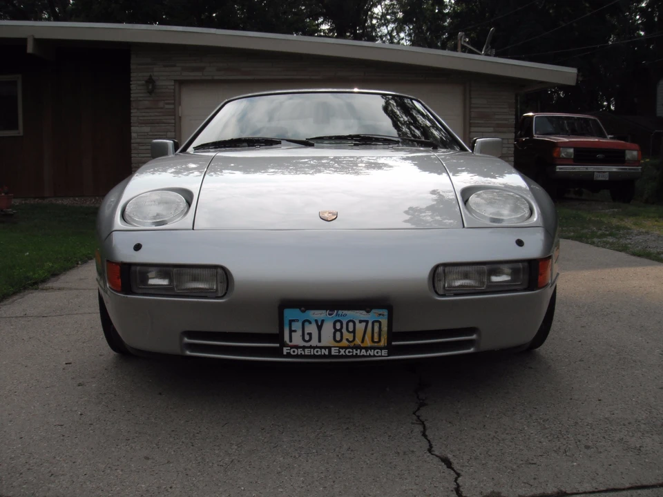 1987 Porsche 928 S4 - Image 9 of 31