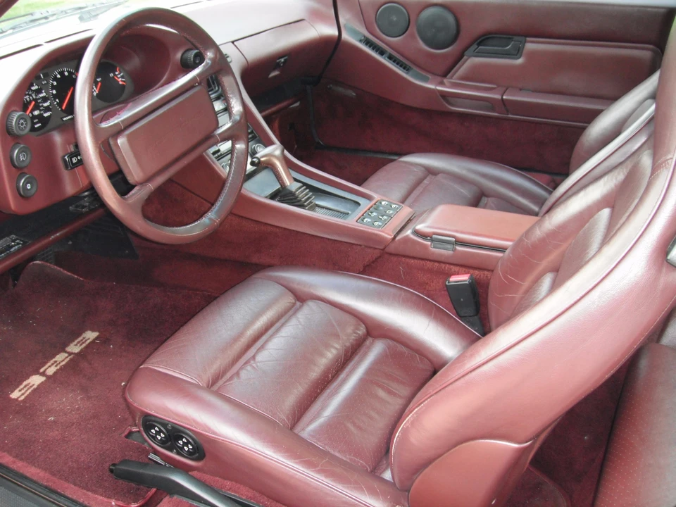 1987 Porsche 928 S4 - Image 18 of 31