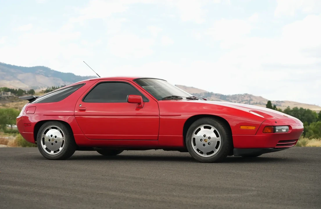 1987 Porsche 928 S4 - Image 2 of 6