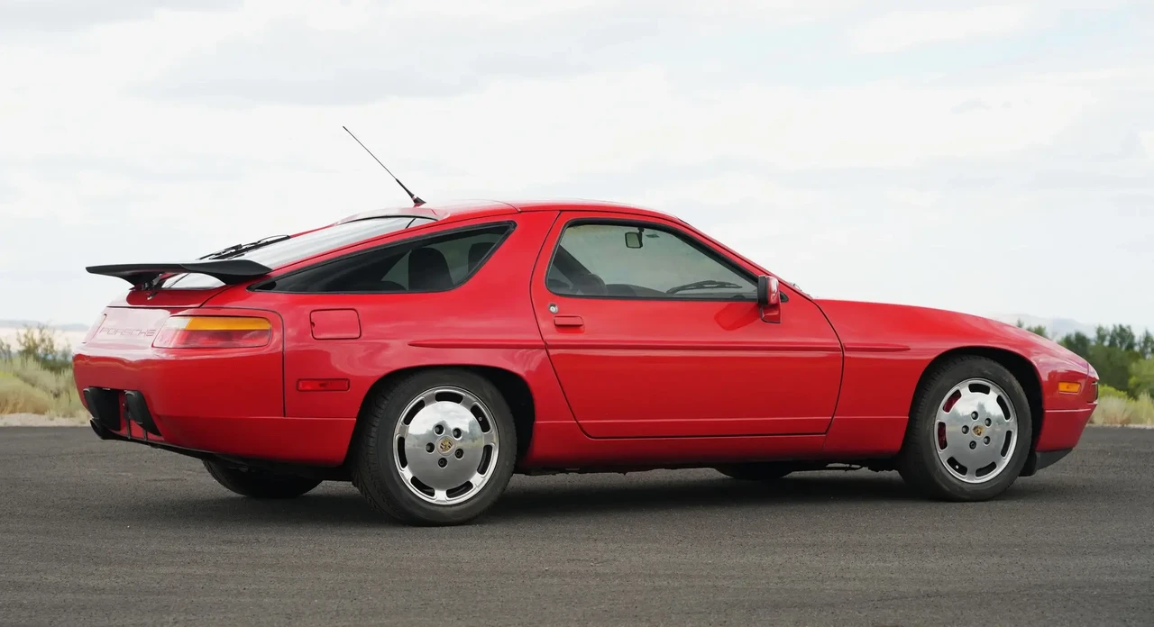 1987 Porsche 928 S4 - Image 5 of 6
