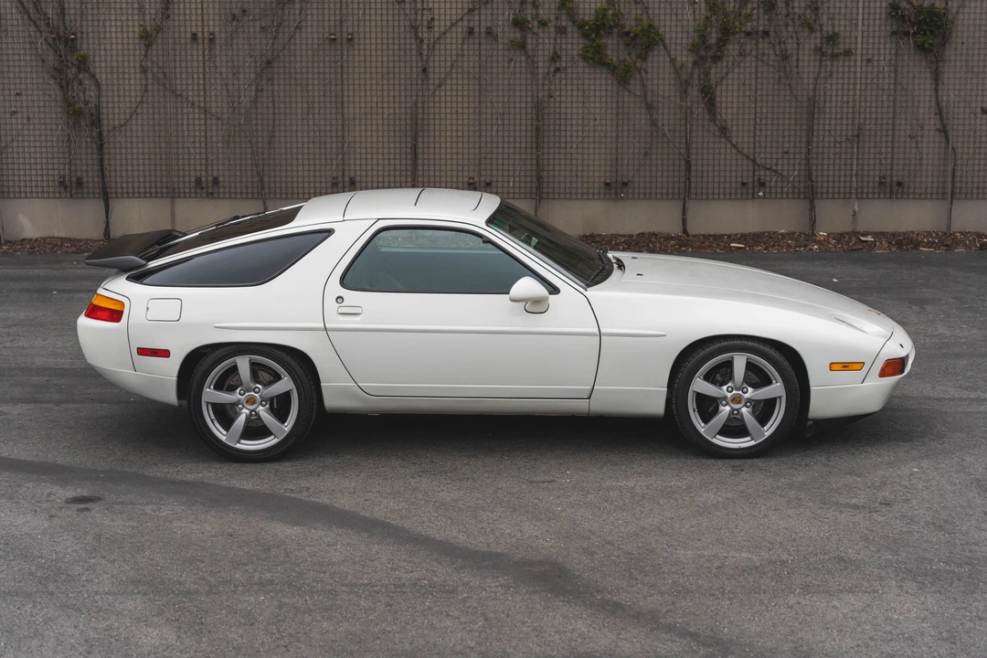1987 Porsche 928 S4 - Image 31 of 31