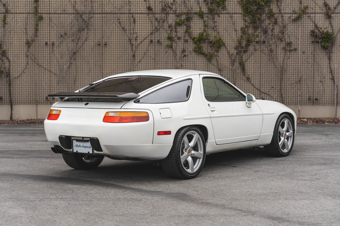 1987 Porsche 928 S4 - Image 27 of 31