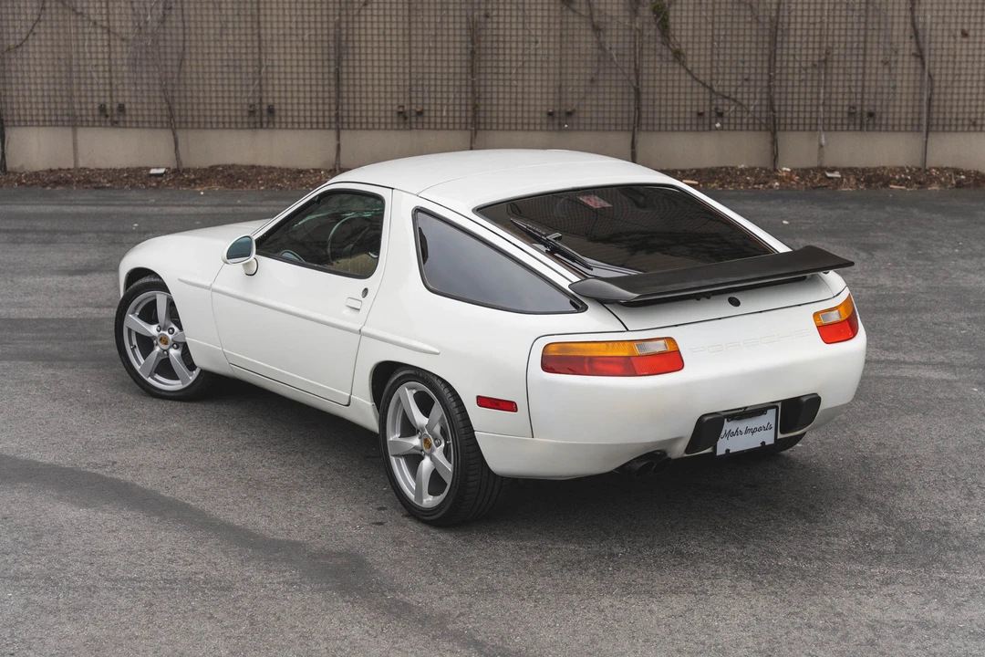 1987 Porsche 928 S4 - Image 15 of 31