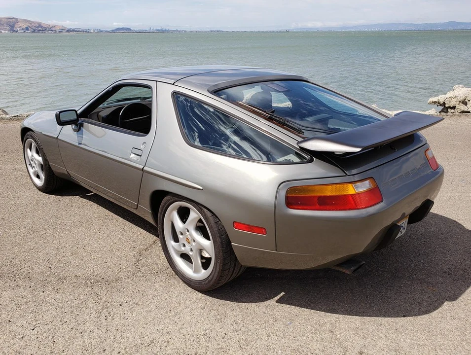 1987 Porsche 928 S4 - Image 4 of 31