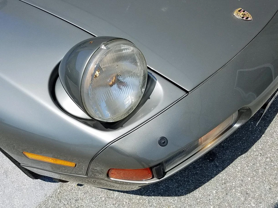 1987 Porsche 928 S4 - Image 28 of 31