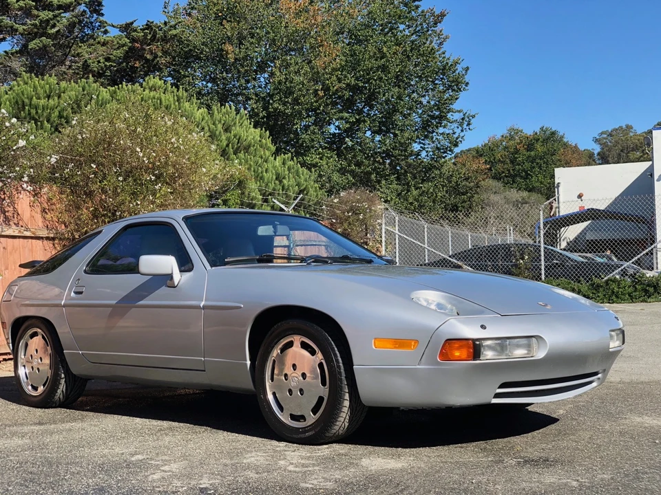 1987 Porsche 928 S4 - Image 2 of 31