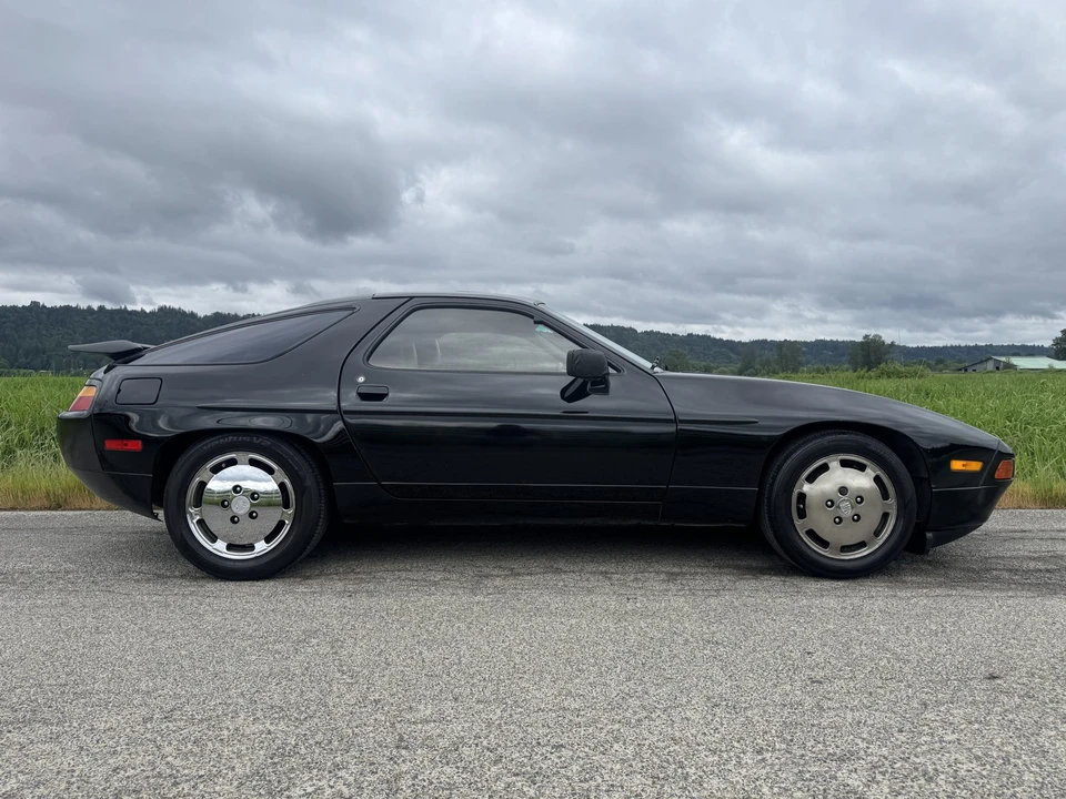 1987 Porsche 928 S4 - Image 11 of 31