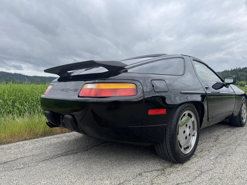 1987 Porsche 928 S4 - Image 9 of 31