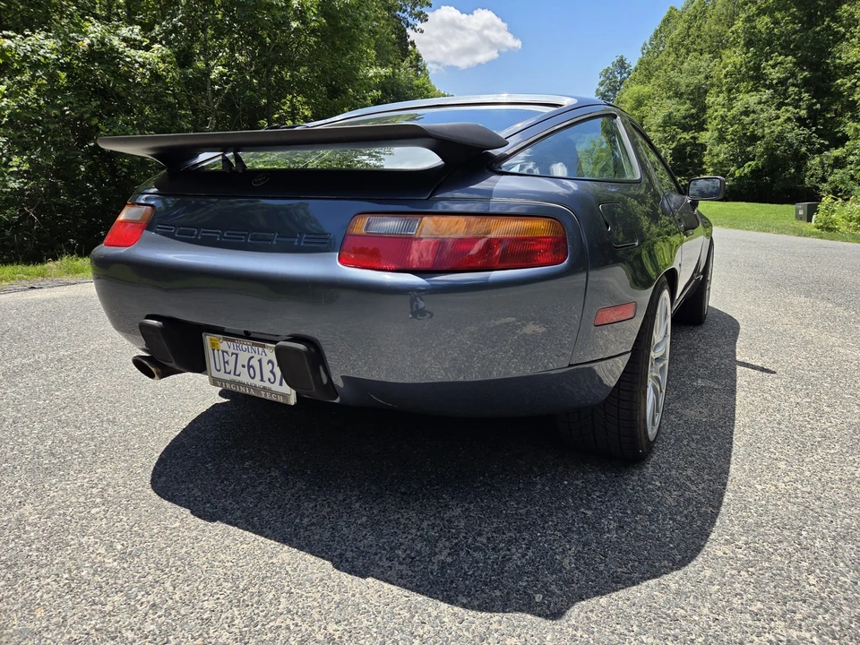 1987 Porsche 928 S4 - Image 13 of 31