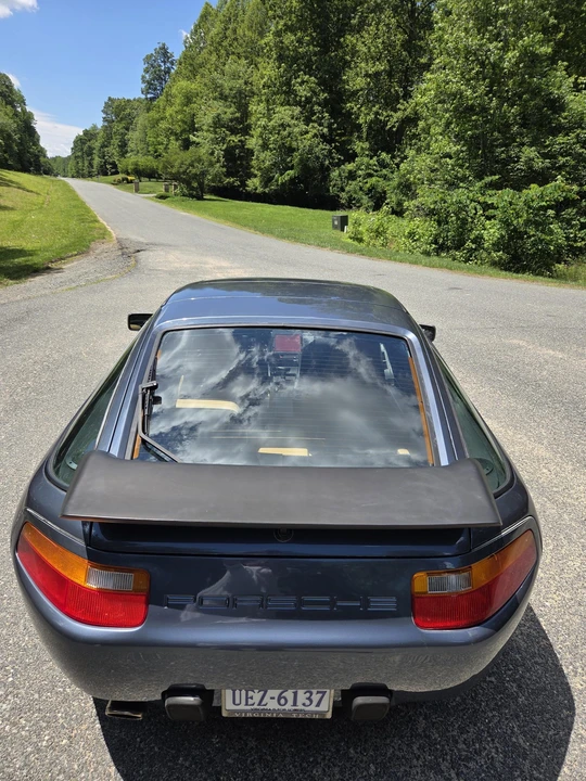 1987 Porsche 928 S4 - Image 11 of 31