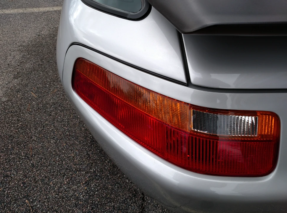 1987 Porsche 928 S4 - Image 16 of 31
