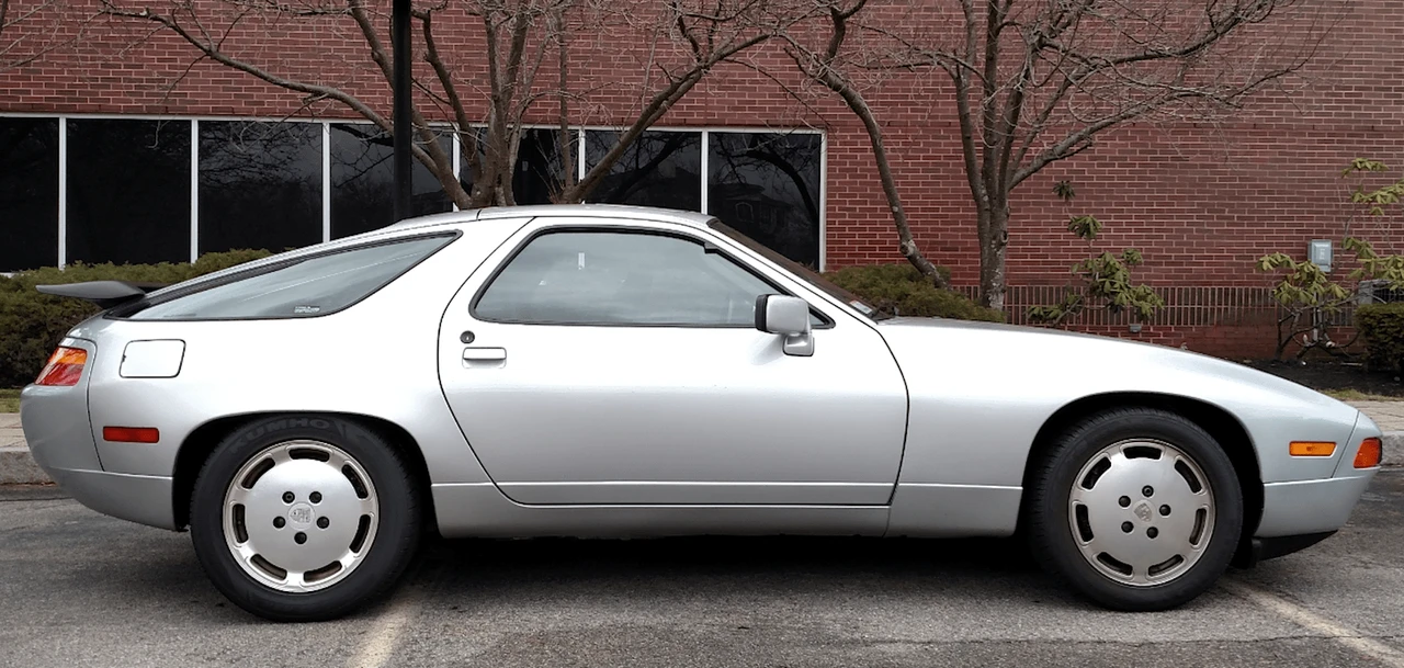1987 Porsche 928 S4 - Image 8 of 31