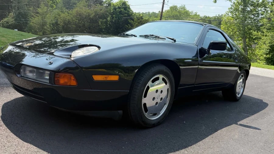 1987 Porsche 928 S4 - Image 2 of 7