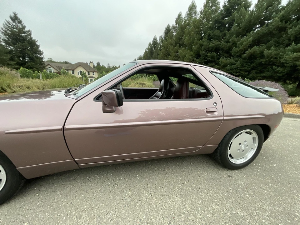 1987 Porsche 928 S4 - Image 27 of 31