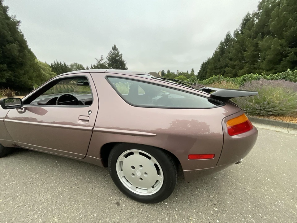 1987 Porsche 928 S4 - Image 25 of 31