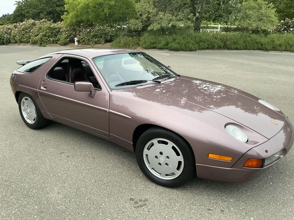 1987 Porsche 928 S4 - Image 11 of 31