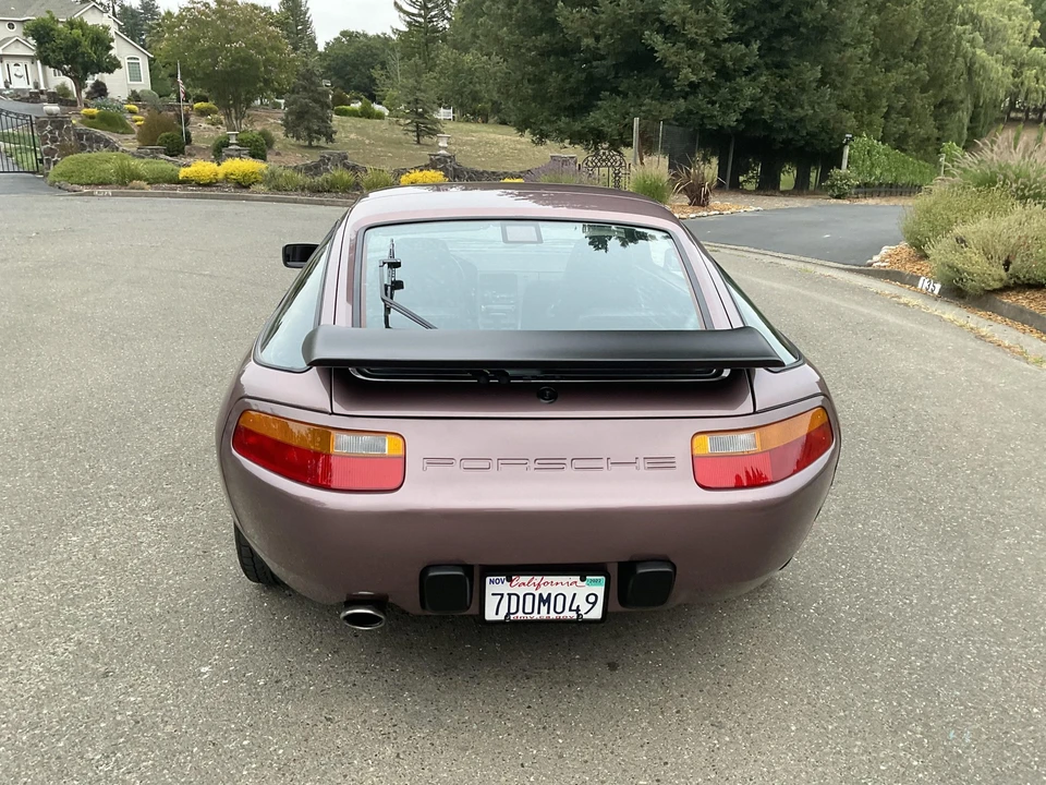 1987 Porsche 928 S4 - Image 17 of 31