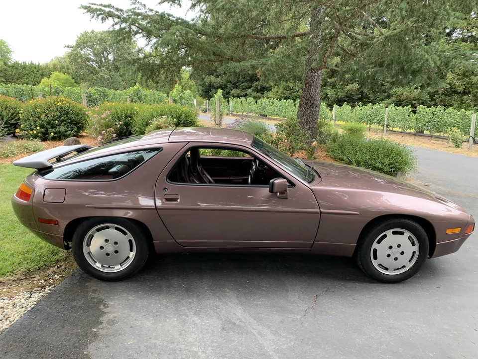 1987 Porsche 928 S4 - Image 12 of 31