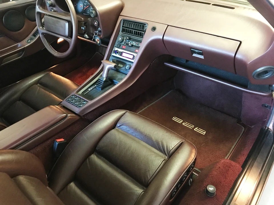 1987 Porsche 928 S4 - Image 30 of 31