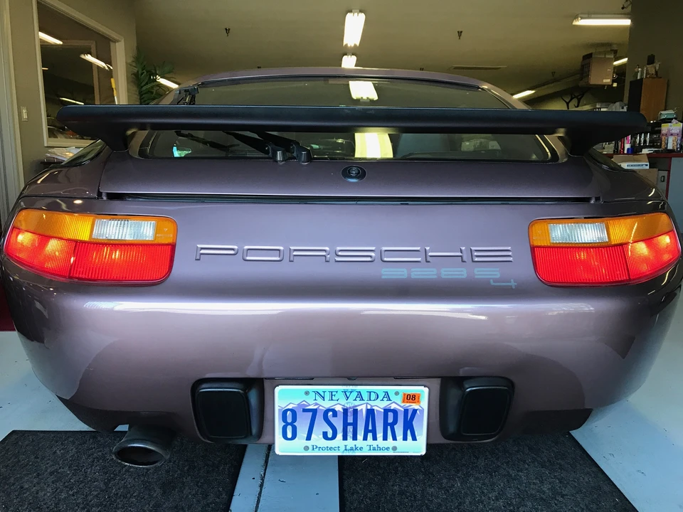 1987 Porsche 928 S4 - Image 14 of 31