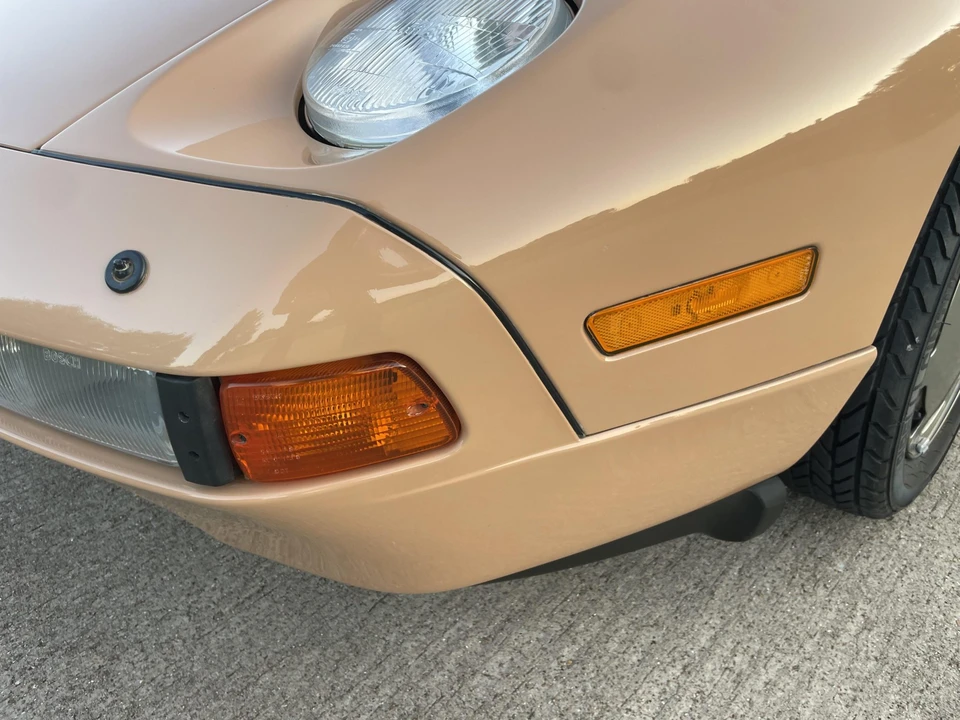 1987 Porsche 928 S4 - Image 28 of 31
