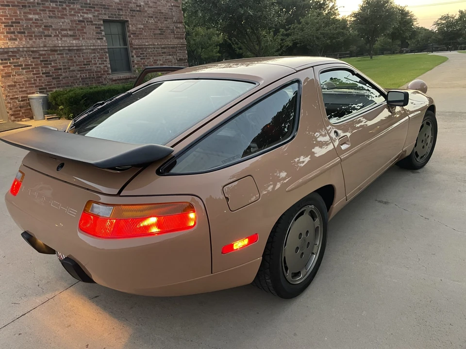 1987 Porsche 928 S4 - Image 21 of 31