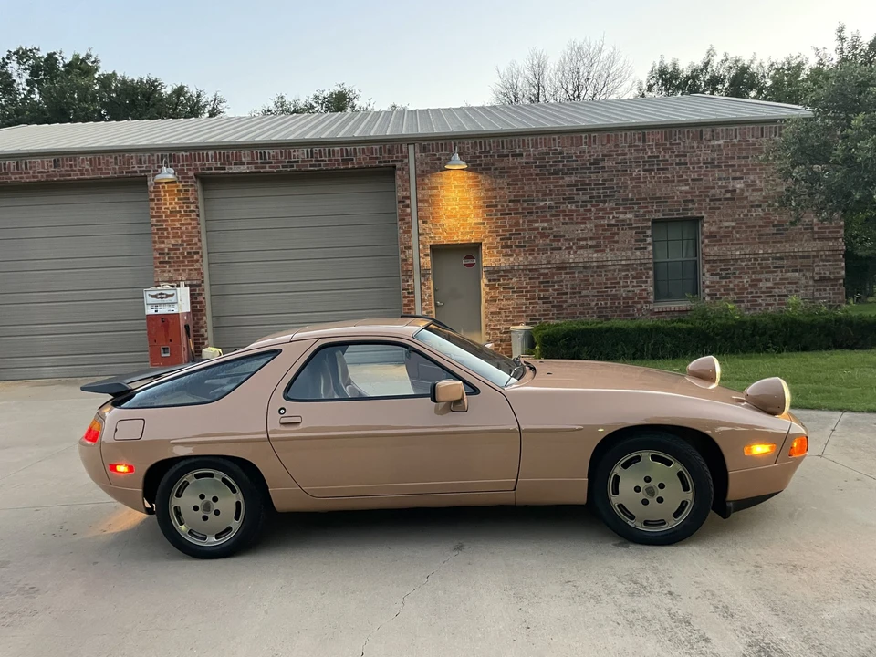 1987 Porsche 928 S4 - Image 20 of 31