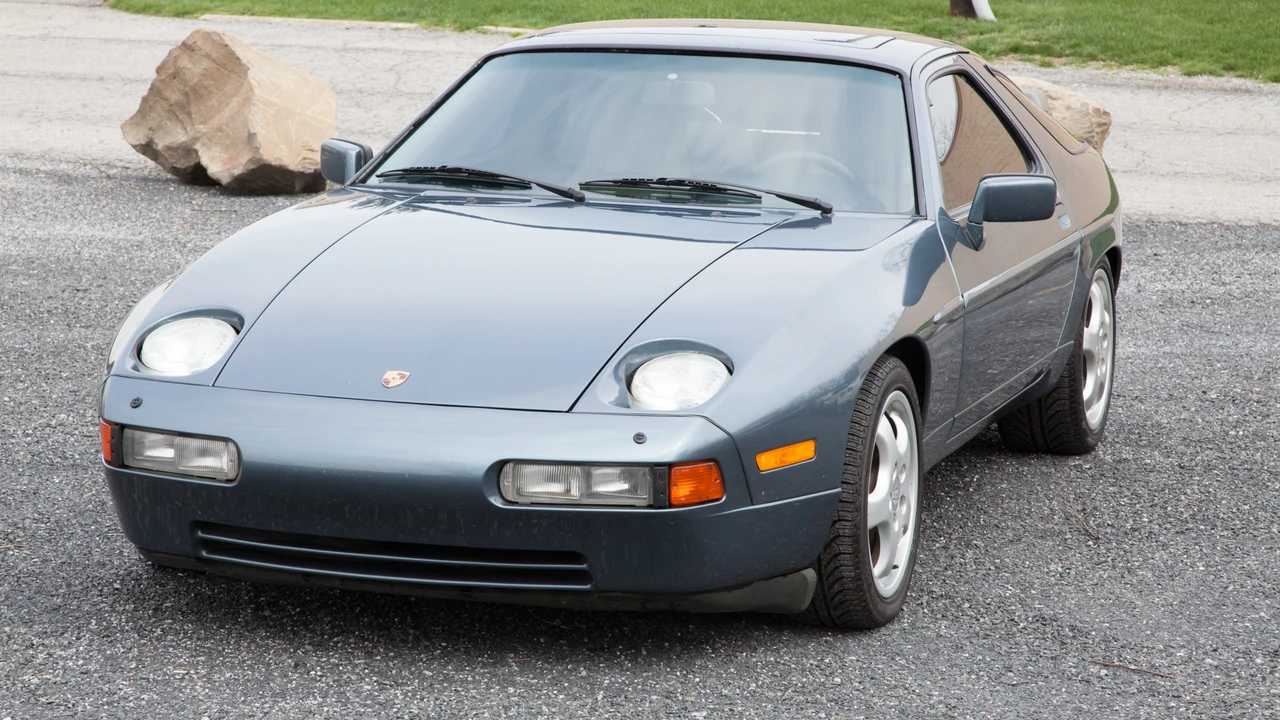 1987 Porsche 928 S4 - Image 2 of 28