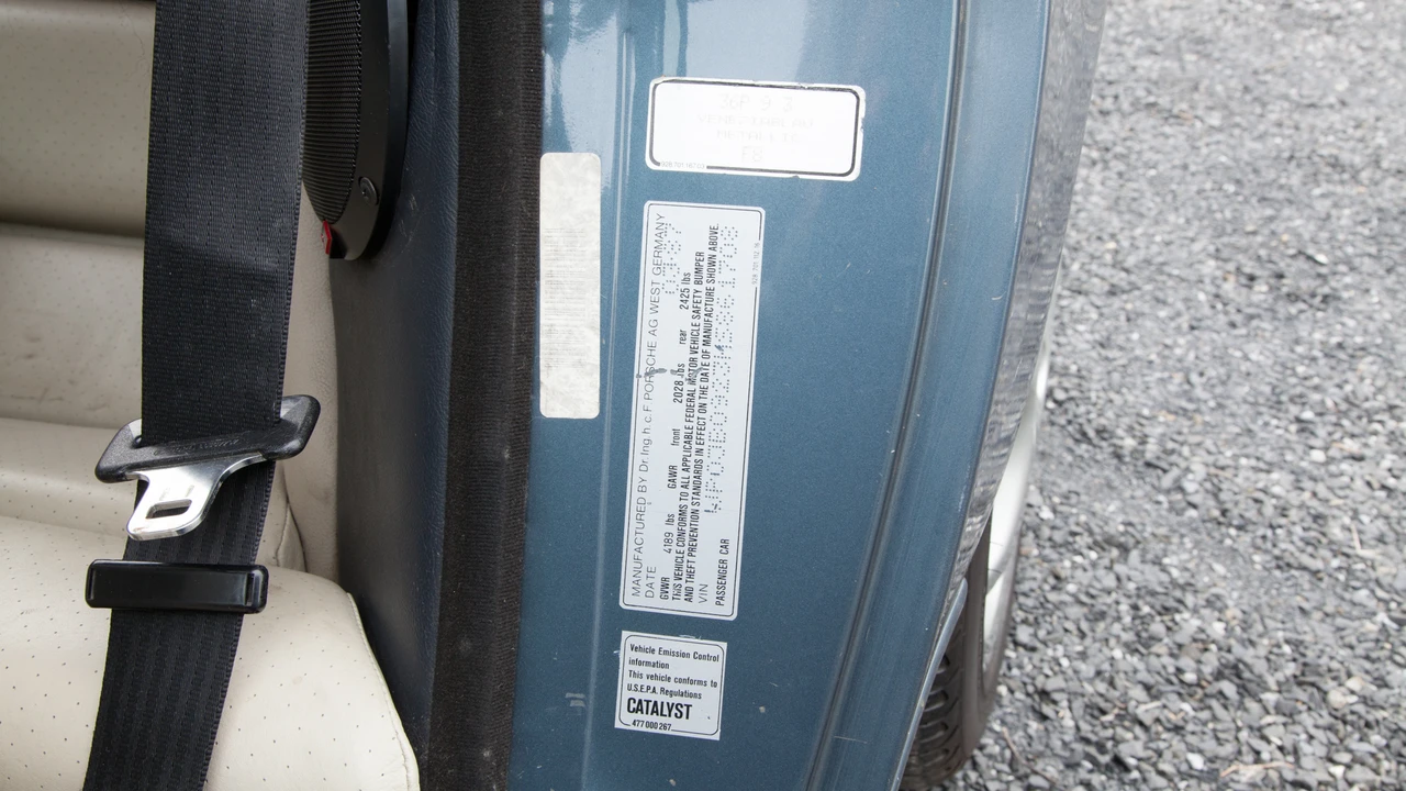 1987 Porsche 928 S4 - Image 14 of 28