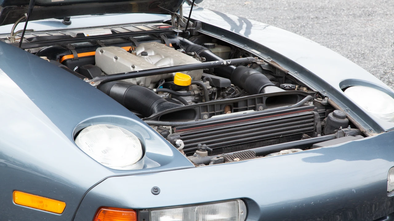 1987 Porsche 928 S4 - Image 16 of 28