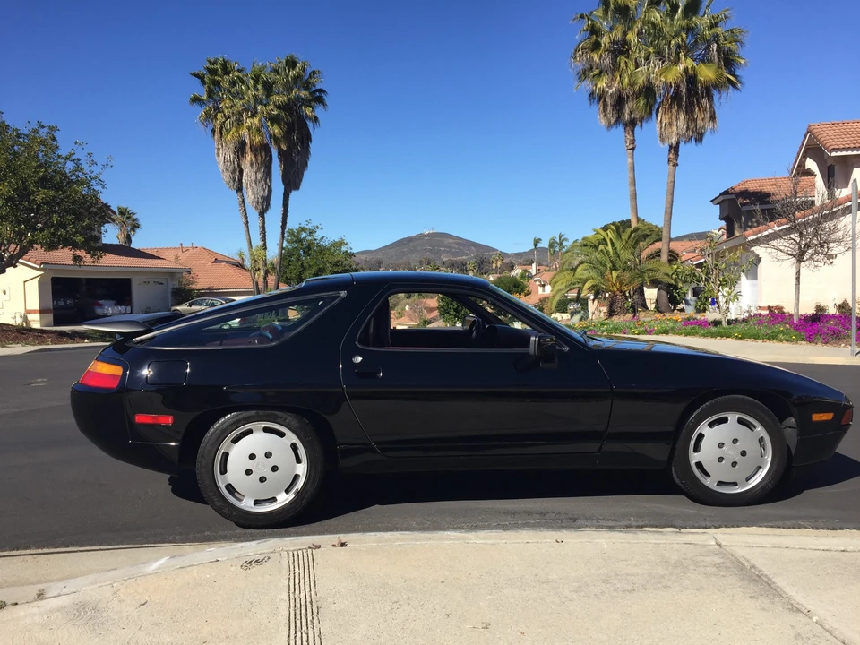1987 Porsche 928 S4 - Image 15 of 31