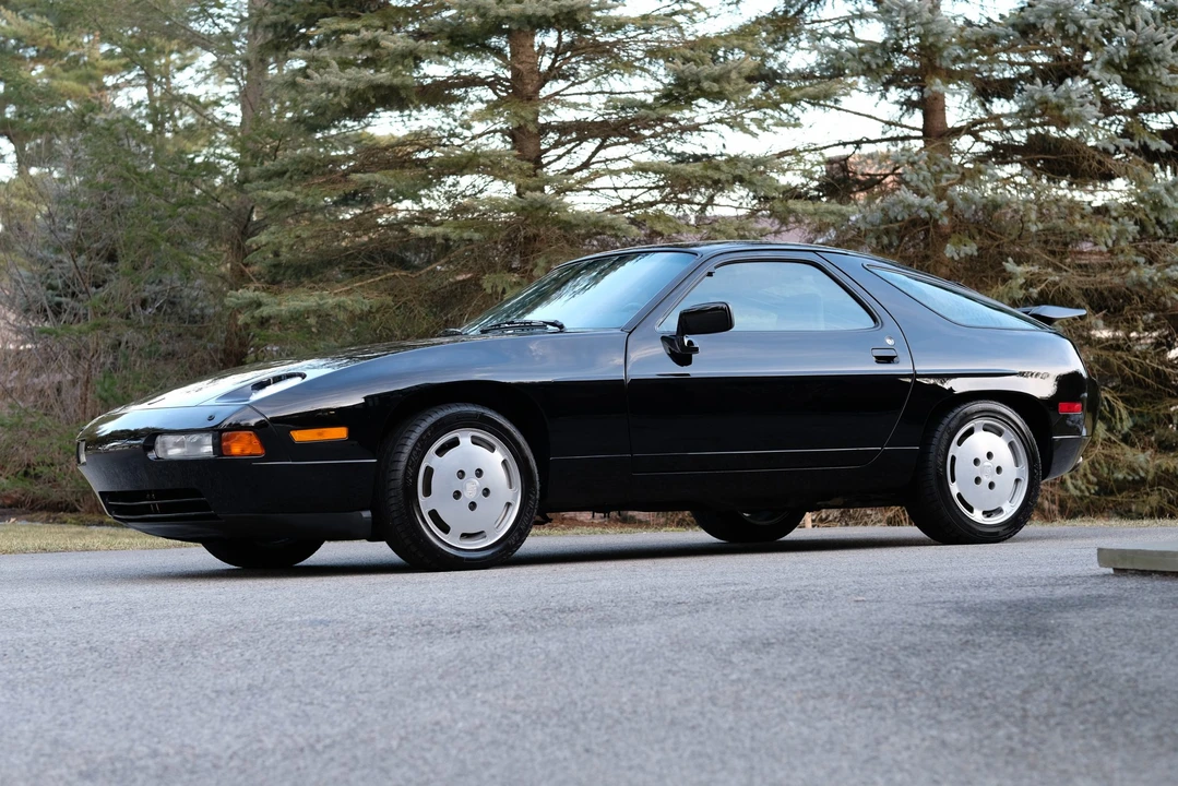 1987 Porsche 928 S4 - Image 9 of 31