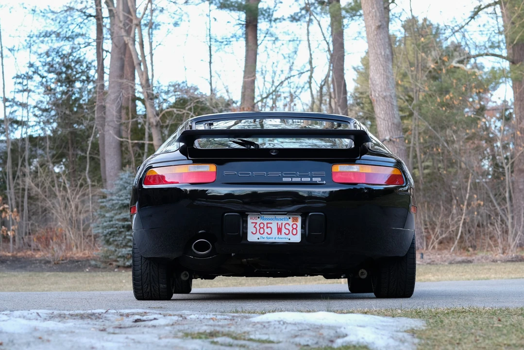 1987 Porsche 928 S4 - Image 18 of 31