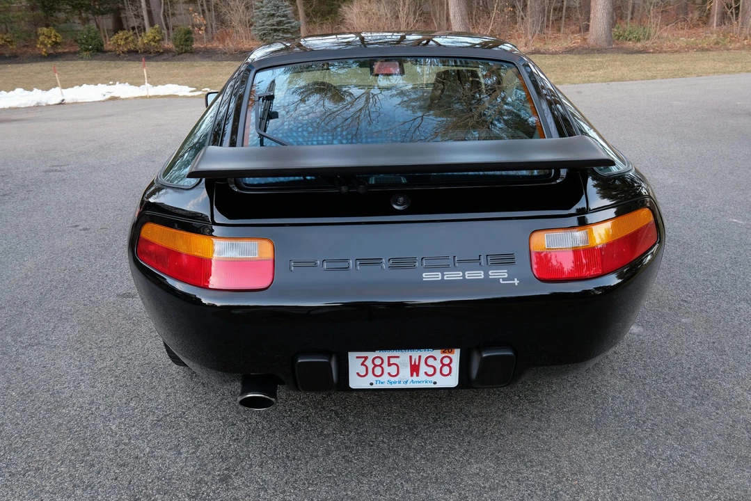 1987 Porsche 928 S4 - Image 16 of 31