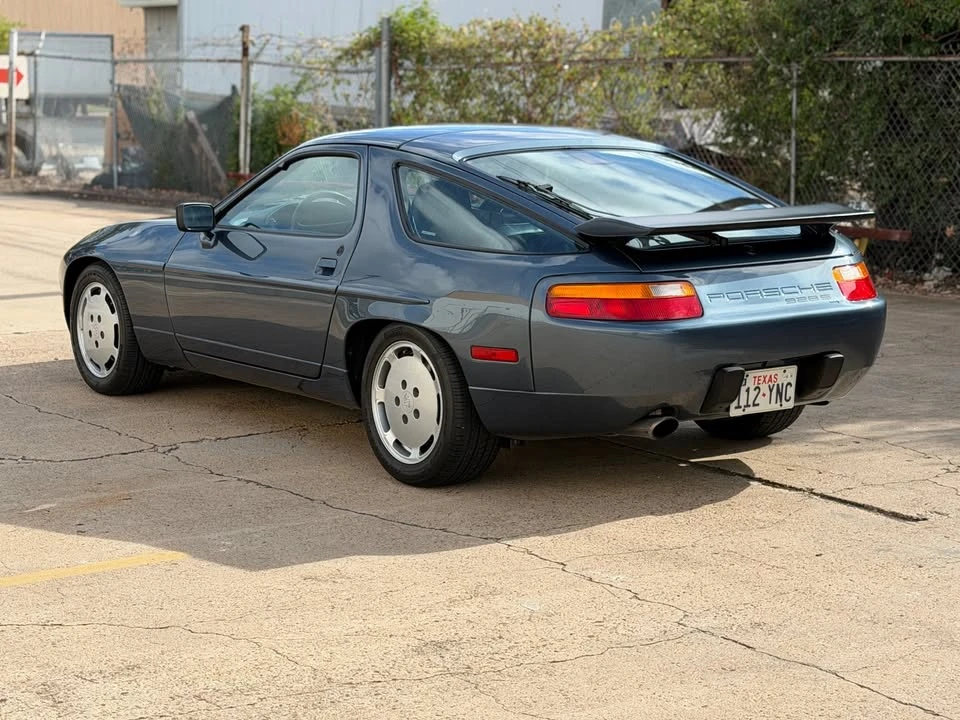 1987 Porsche 928 S4 - Image 7 of 20