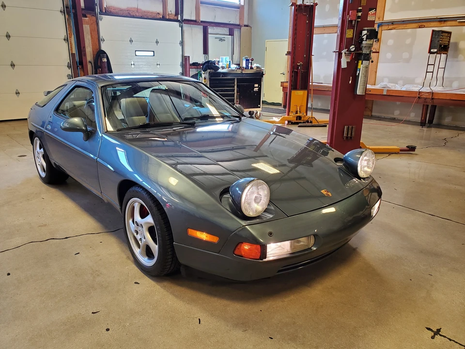 1987 Porsche 928 S4 - Image 10 of 31