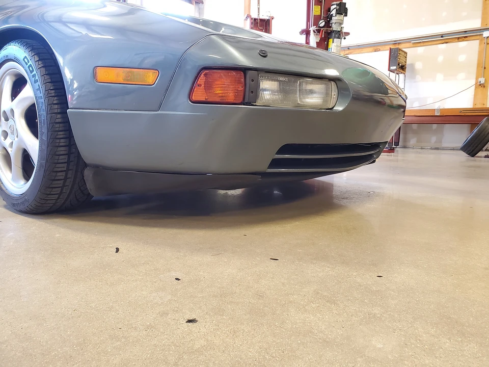 1987 Porsche 928 S4 - Image 14 of 31