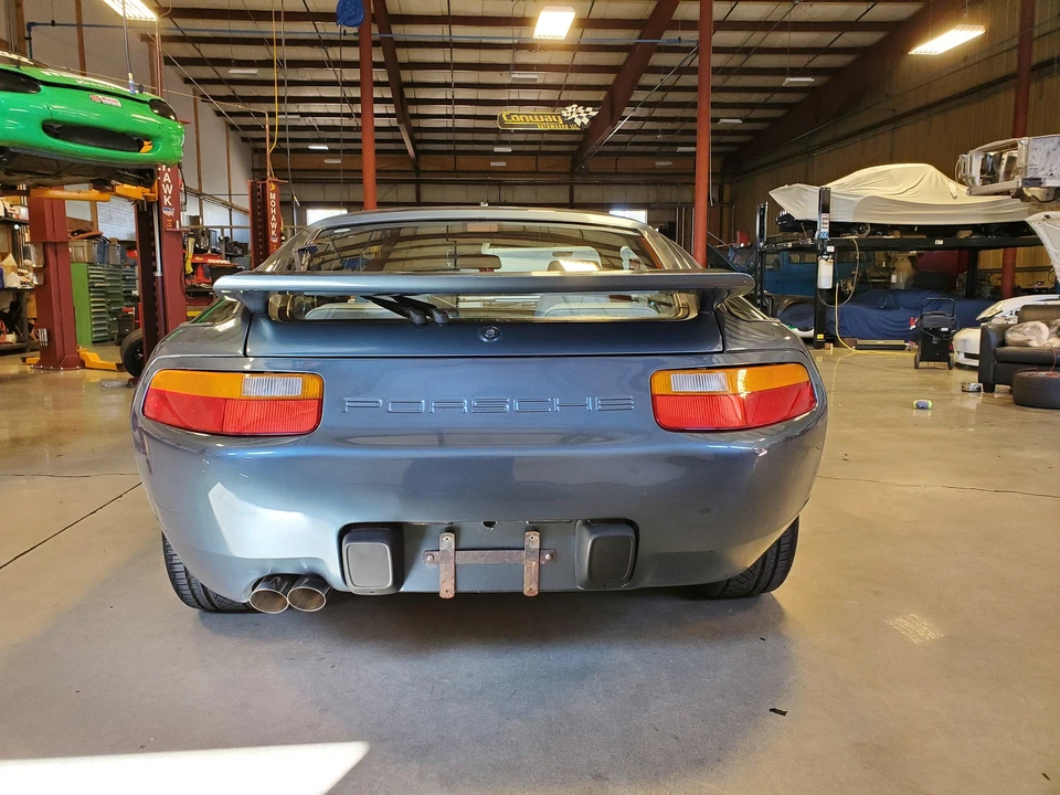 1987 Porsche 928 S4 - Image 6 of 31