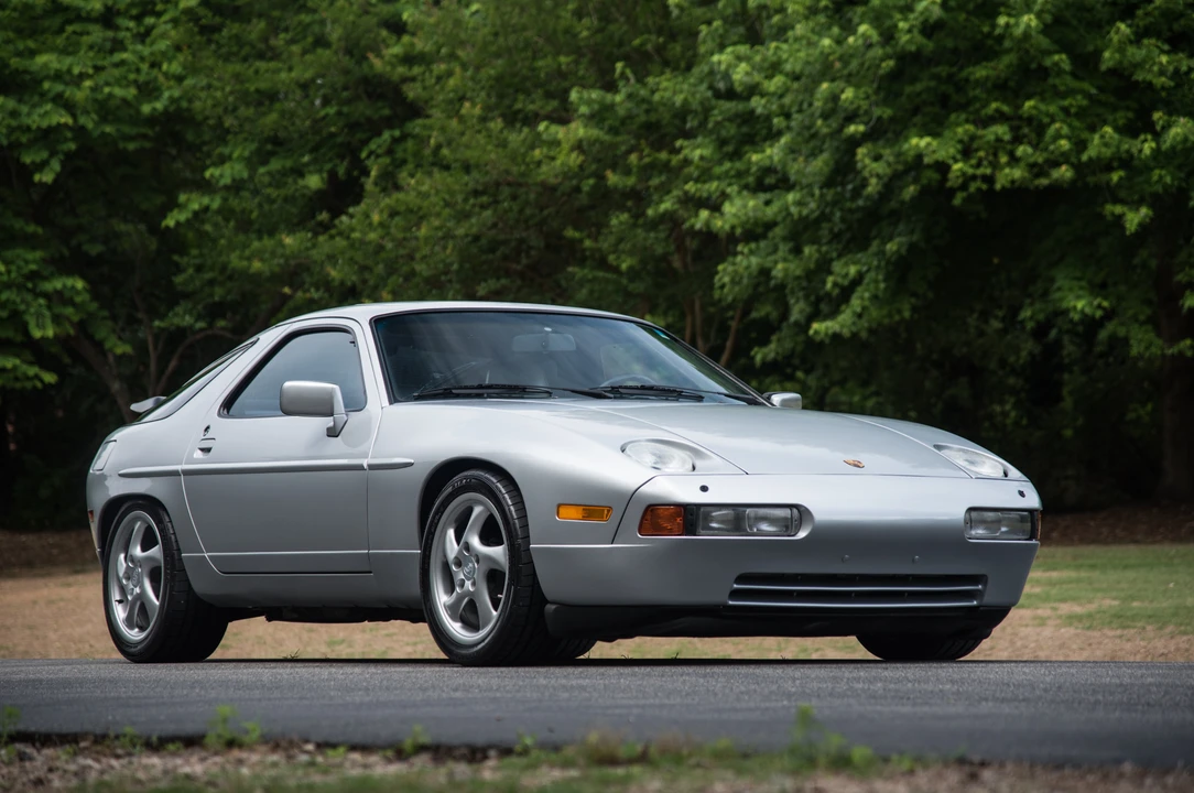 1987 Porsche 928 S4 - Image 17 of 31
