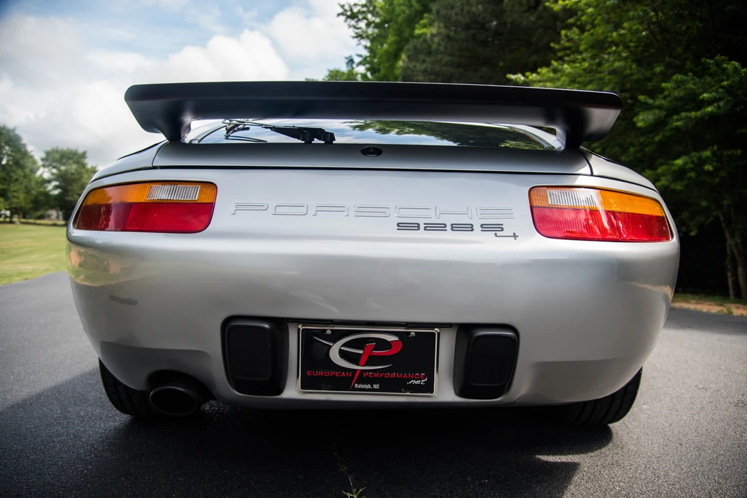 1987 Porsche 928 S4 - Image 10 of 31