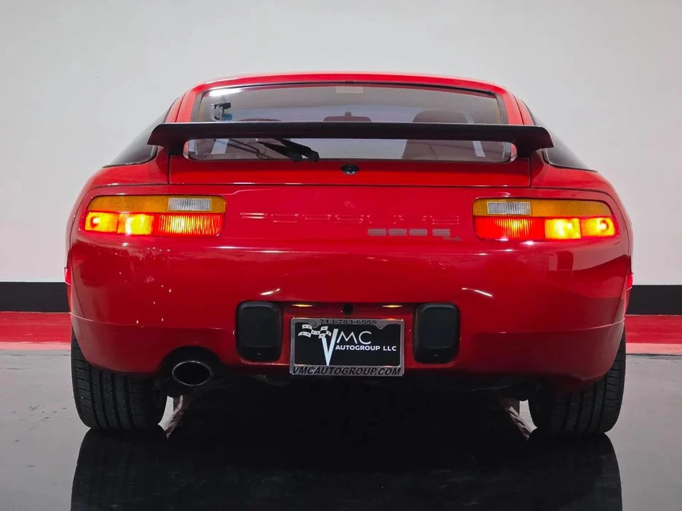 1987 Porsche 928 S4 - Image 5 of 12