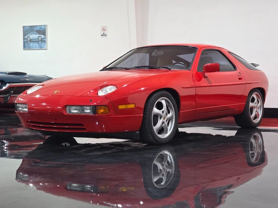 1987 Porsche 928 S4 - Image 9 of 12
