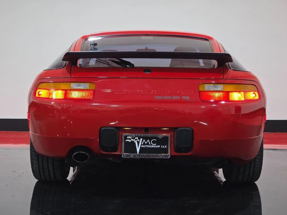 1987 Porsche 928 S4 - Image 5 of 12