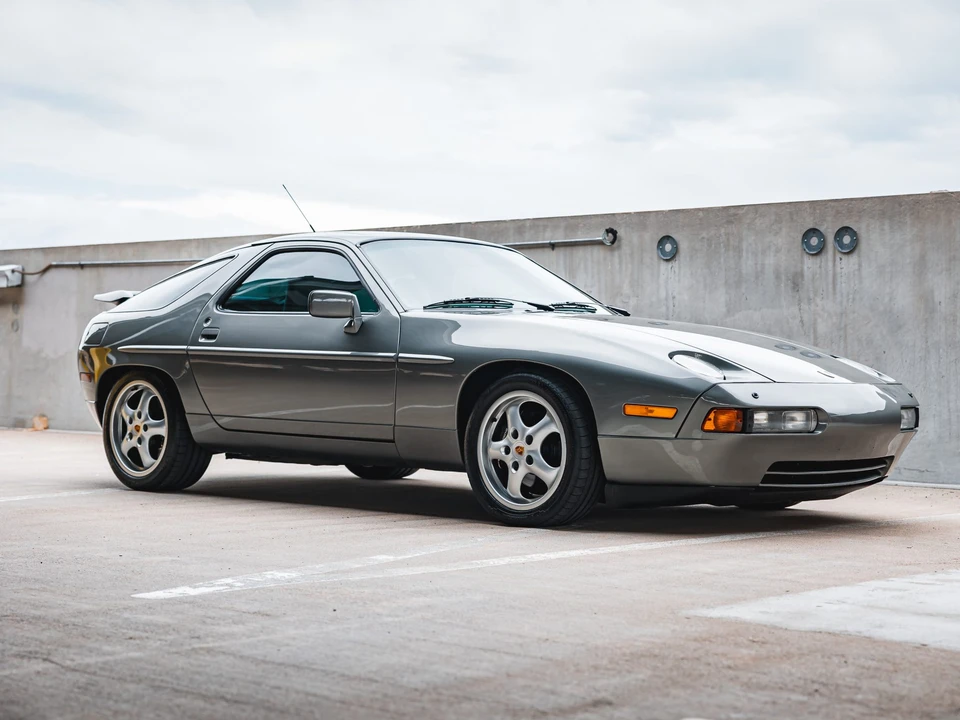 1987 Porsche 928 S4 - Image 10 of 31