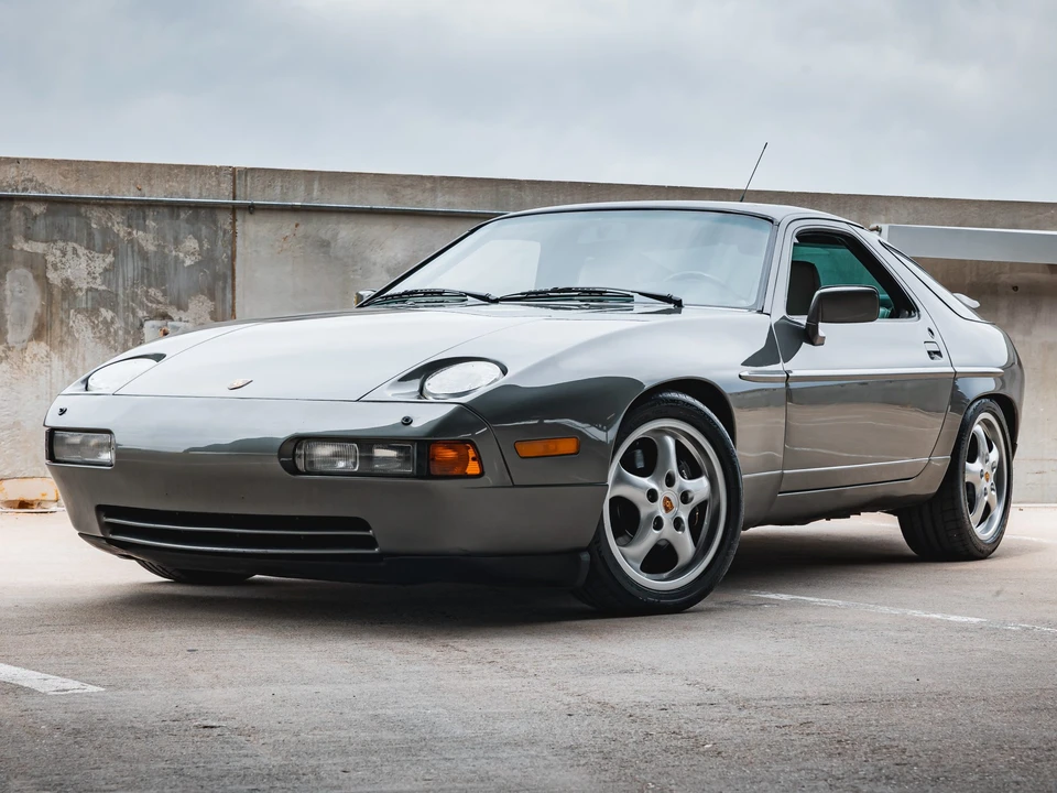 1987 Porsche 928 S4 - Image 2 of 31