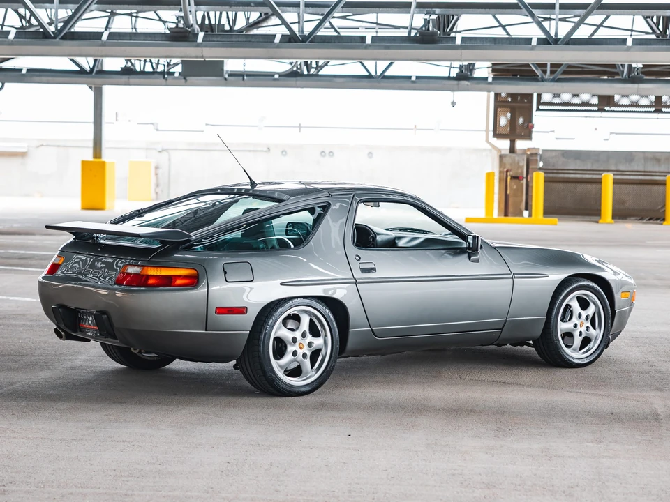 1987 Porsche 928 S4 - Image 13 of 31