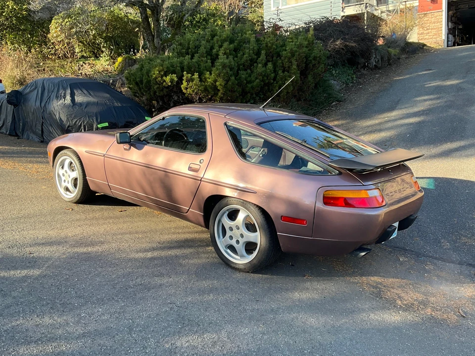 1987 Porsche 928 S4 - Image 9 of 31