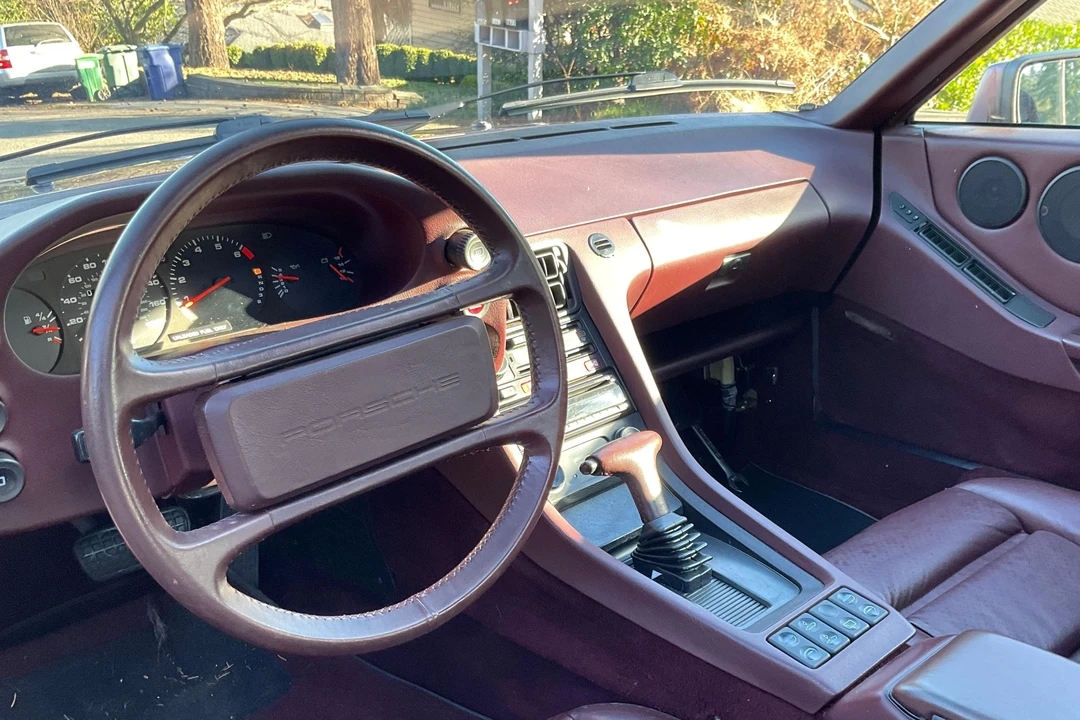 1987 Porsche 928 S4 - Image 30 of 31