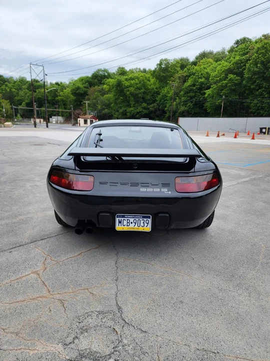 1987 Porsche 928 S4 - Image 11 of 31